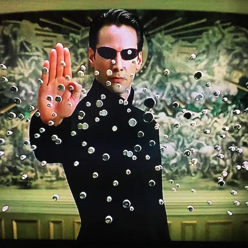 A Filosofia de Matrix: A Caverna de Platão e o Despertar da Consciência